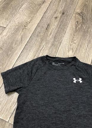 Термо футболка under armour на 8-9 років 128-134 см оригінальна сіра спортивна