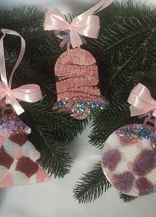 Новогодние игрушки