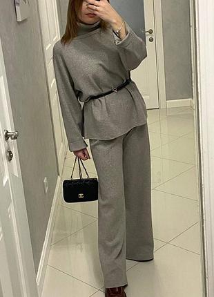 Костюм женский