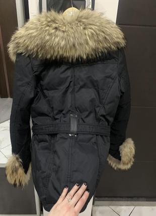 Куртка с енотом натуральный мех 42-44 размер черна2 фото