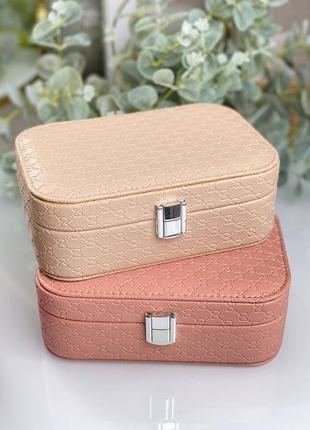 Скринька для прикрас