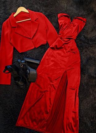 Костюм жіночий укорочений піджак сукня з розрізом по нозі на шнурівці якісний стильний червоний