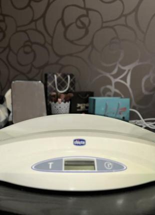 Продам детские весы chicco — 600 грн