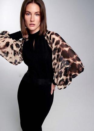 Женское платье с лео