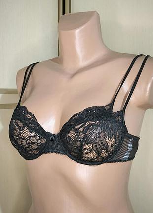 Бюстгальтер