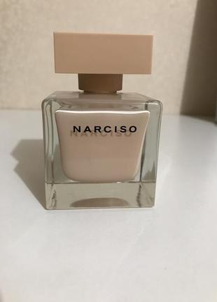 Флакон от парфюм остатков во флаконе musc noir narciso rodriguez
