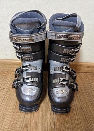 Лижні черевики nordika 24-25 см