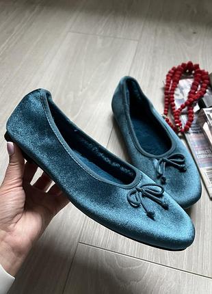 Крутые теплые тапочки asos