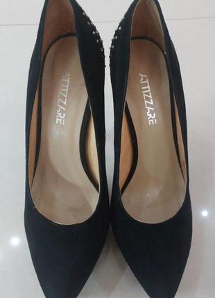 Туфли на каблуке