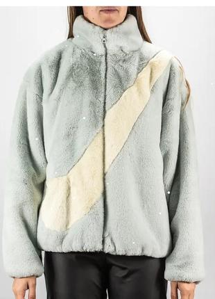 Шуба куртка nike меховушка