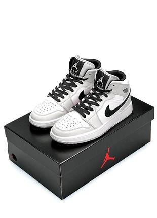 Женские кроссовки nike air jordan 1 high grey black2 фото