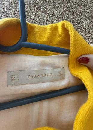 Пальто в ярком цвете zara