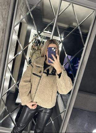 Крута стильна тепла дублянка