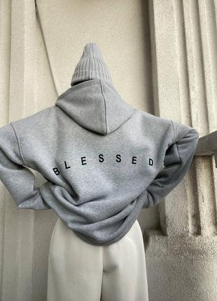 Женский теплый худи оверсайз с трендовой надписью трехнитка на флисе