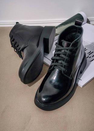 Ботинки натуральные