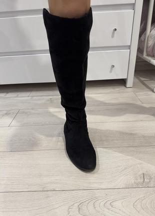 Високі чоботи екозамша