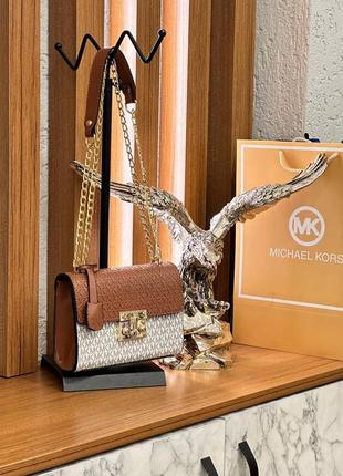 Сумка белая  женская michael kors клатч сумка маленькая на цепочке кросс-боди майкл корс