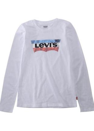 Новый лонгслив levi's размер 5-6 лет