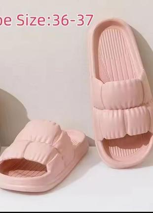 Легенькі шльопанці