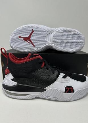 Кросівки унисекс  jordan stay loyal 2 (gs) 38