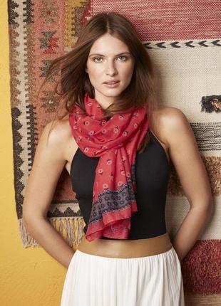 Женский шарф-платок