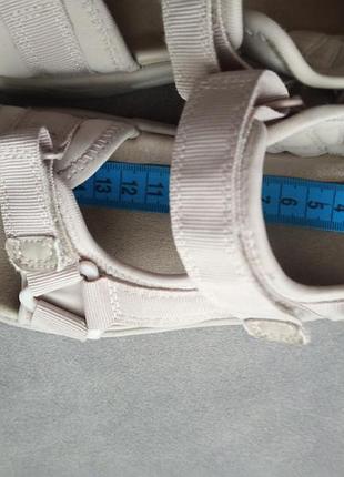 Босоножки для девочки 2