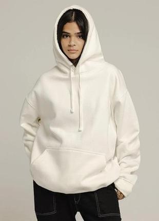 Тёплое  белое худи zara, oversize