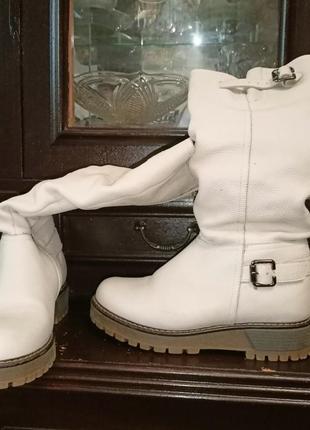 Кожаные сапожки женские