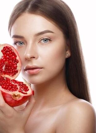 Оригинальный victoria’s secret pink merry pom hair &amp; body mist spray с пакетом