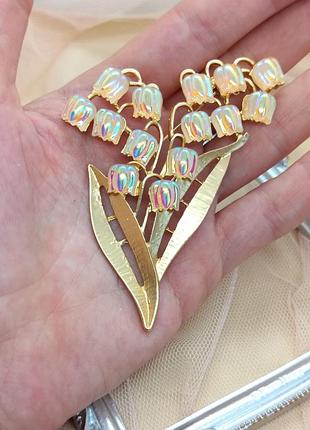 Люксовая крупная брошь ландыши в стиле trifari с перламутровым свечением, цветок, ветка, веточка, матовое золото