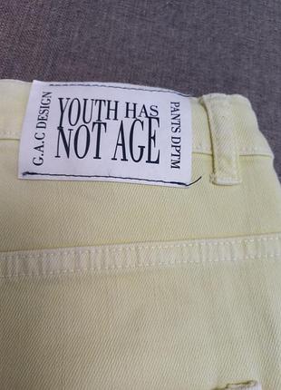 Стрейчевые джинсовые шорты 44-46 р