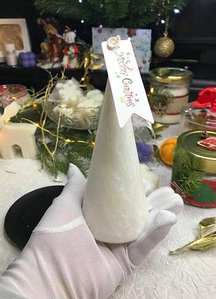 Свеча из натурального пальмового воска с морозным эффектом.