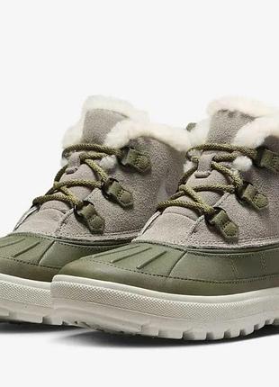 Ботинки женские nike woodside chukka