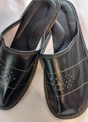 Тапочки шкіряні дитячі/підліткові чорні, розмір 35-41