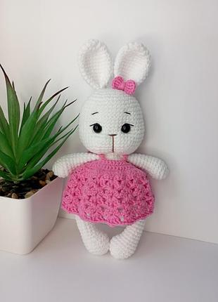 В'язана іграшка зайчика, зайчик для дівчинки, ручна робота, подарунок дитині