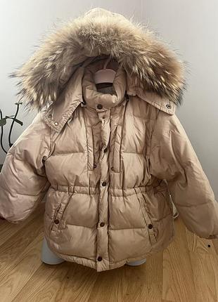Пуховик для дівчинки moncler
