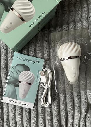 Вибратор satisfyer