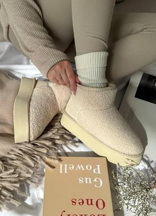 Жіночі уггі Bottes Ugg® Biltmore Mid Noir teddy beige v / smb5 фото