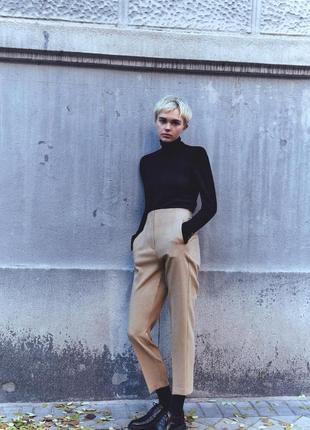 Брюки з високою посадкою zara кольору кемел