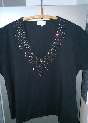 Футболка, 52/54р, длина 64, грудь 130, плечи 49, красивый трикотаж