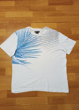 Якісна брендова футболка