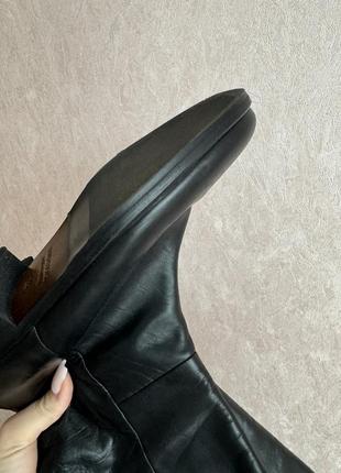 Чоботи шкіряні