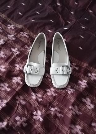 Туфли кожаные 38.