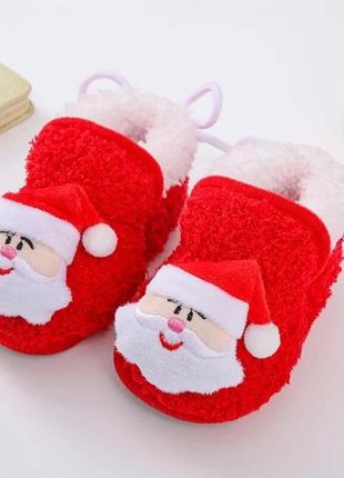 Новогодние детские тапочки тапочки с сантой