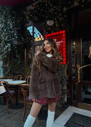Шубка с капюшоном