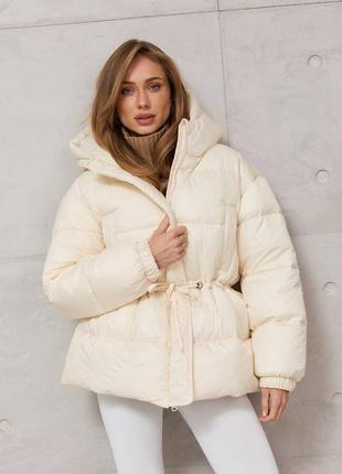 Куртка пуховик с капюшоном кулиской молоко шоколад черная синяя