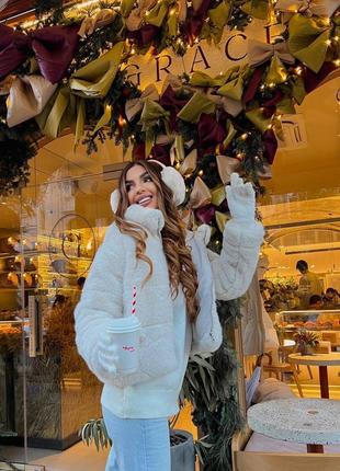 Шубка с капюшоном