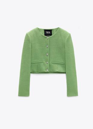 Блейзер zara с акцентными пуговицами