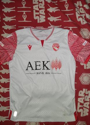 Футболка спортивная футбольная thun switzerland macron