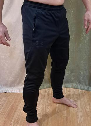 Under Twist armour спортивные штаны
